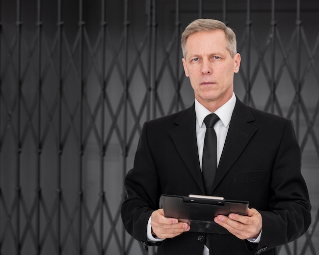 سوالات متداول  درباره حقوق زنان در ازدواج و طلاق